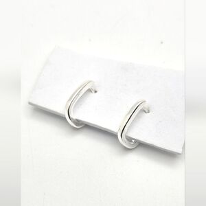 EVRY JEWELS Marla Square Up Silver Hoop Earrings